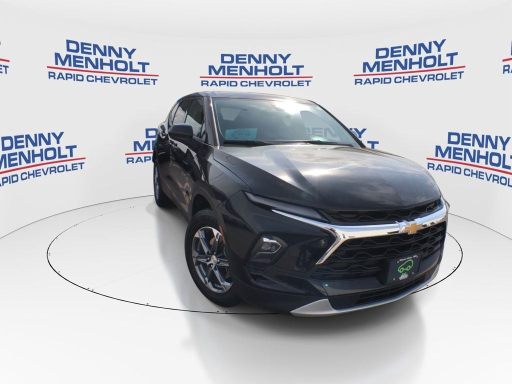 2025 Chevrolet Blazer — side profile view