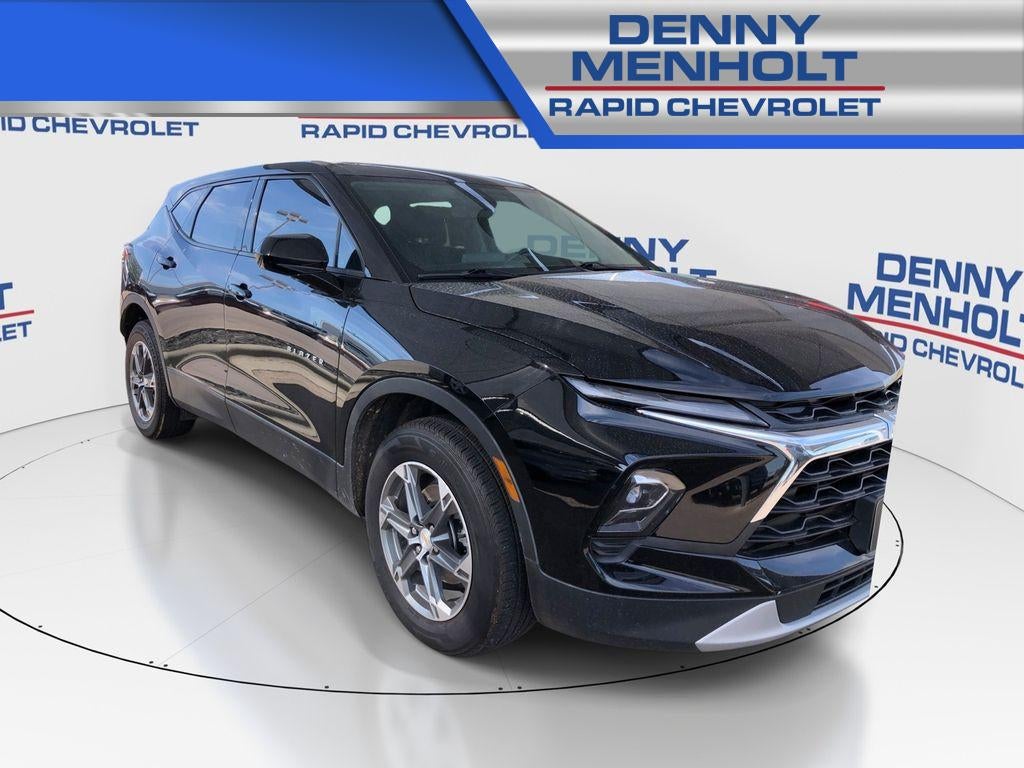 2025 Chevrolet Blazer 2LT in Black — front three-quarter view