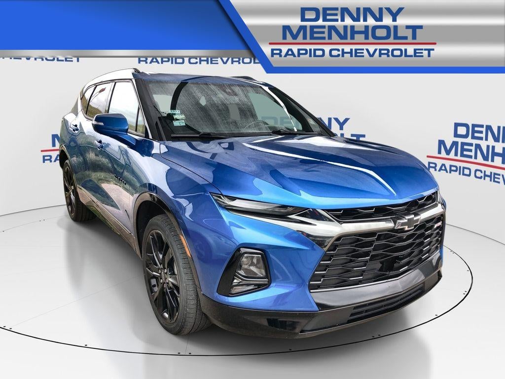 2020 Chevrolet Blazer RS in Bright Blue Metallic — front three-quarter view