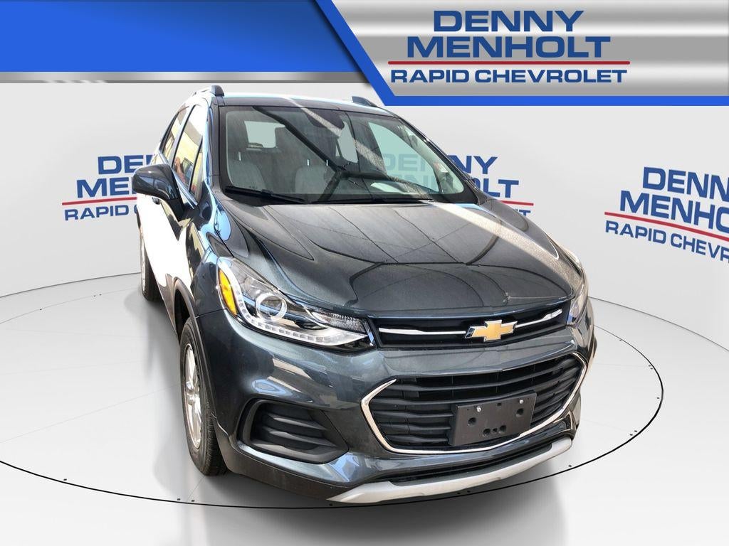 2022 Chevrolet Trax LT in Shadow Gray Metallic — front three-quarter view